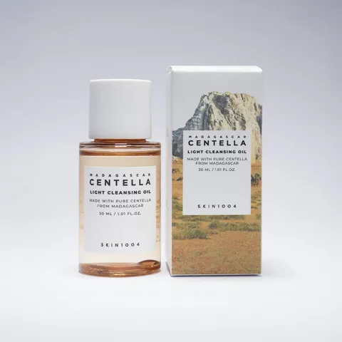 SKIN1004 Madagascar Centella Light Cleansing Oil 30 ml - 1