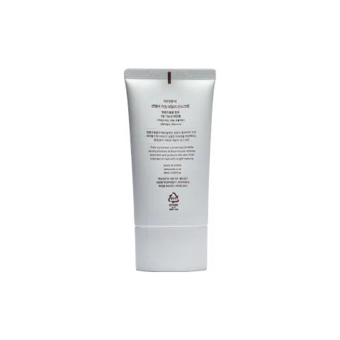 Iunik Centella Calming Daily Sunscreen 60 ml - 4